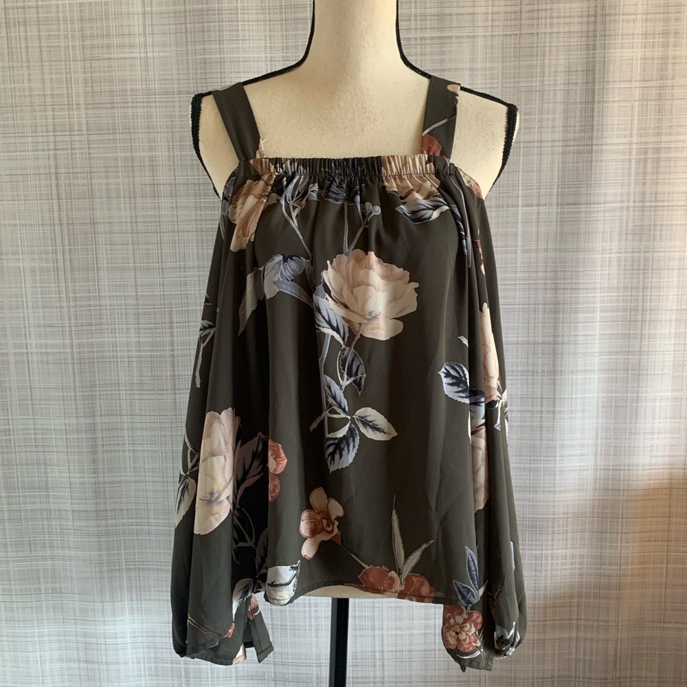 Ariella Green Floral Cold Shoulder W Tank Blouse